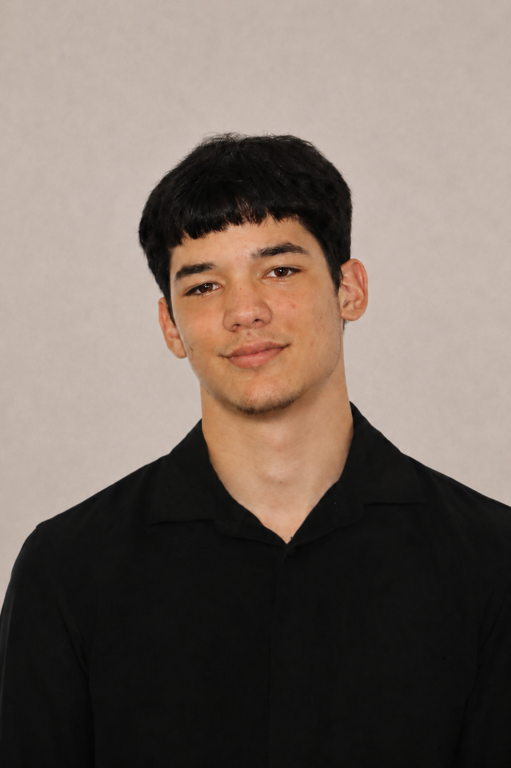 José Adrián Abreu — Bajista